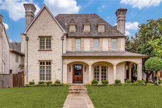 2900 Amherst Ave in Dallas, TX - Building Photo - Building Photo