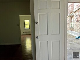 9506 Avenue L in Brooklyn, NY - Building Photo