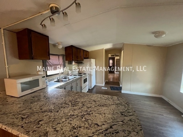 property at 27 Possum Ln