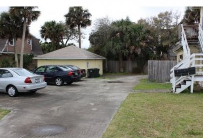 941 N Wild Olive Ave in Daytona Beach, FL - Building Photo - Building Photo