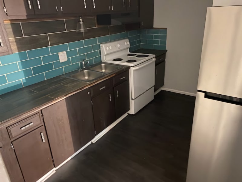 719 San Antonio St in Pleasanton, TX - Building Photo