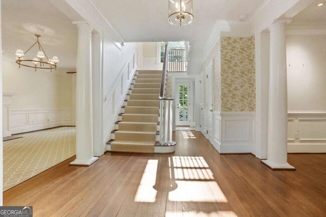 37 Montgomery Ferry Dr NE in Atlanta, GA - Building Photo - Building Photo