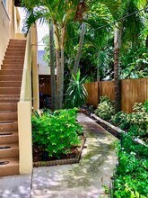 578 NE 62nd St in Miami, FL - Building Photo - Building Photo