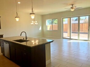 2962 Moody Ave in Clovis, CA - Building Photo - Building Photo
