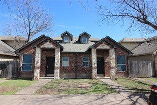 1912 S 15th St in Waco, TX - Building Photo