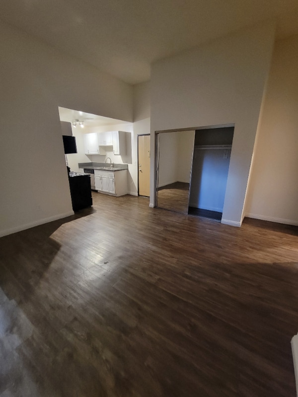 4124 N Eagle Rock Blvd