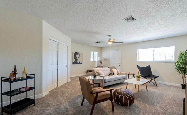 550 N Spencer in Mesa, AZ - Building Photo - Building Photo