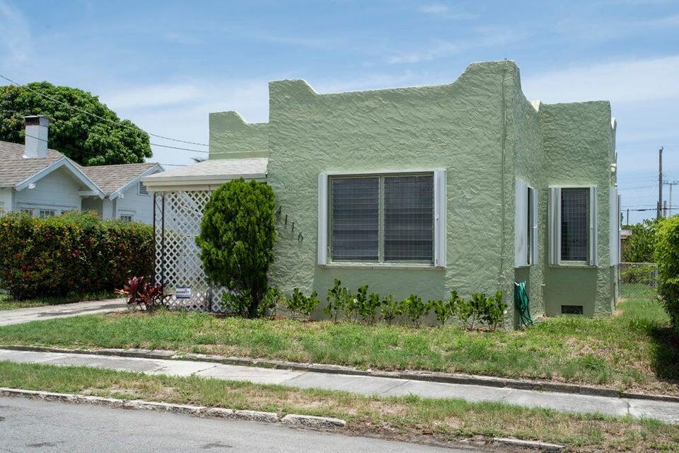 4116 Virginia Terrace in West Palm Beach, FL - Building Photo