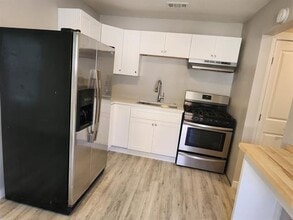 2304 Macon St in Dallas, TX - Building Photo - Building Photo