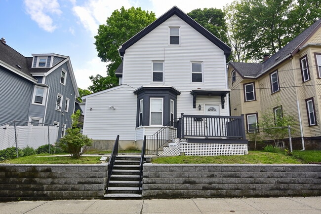 43 Rosseter St, Unit #2