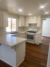 434 E Avenue J9 in Lancaster, CA - Building Photo - Building Photo