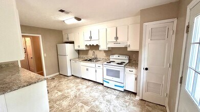 221 Longmeadow Dr NW in Rome, GA - Building Photo - Building Photo