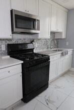 140 Wakeman Ave in Newark, NJ - Building Photo - Building Photo