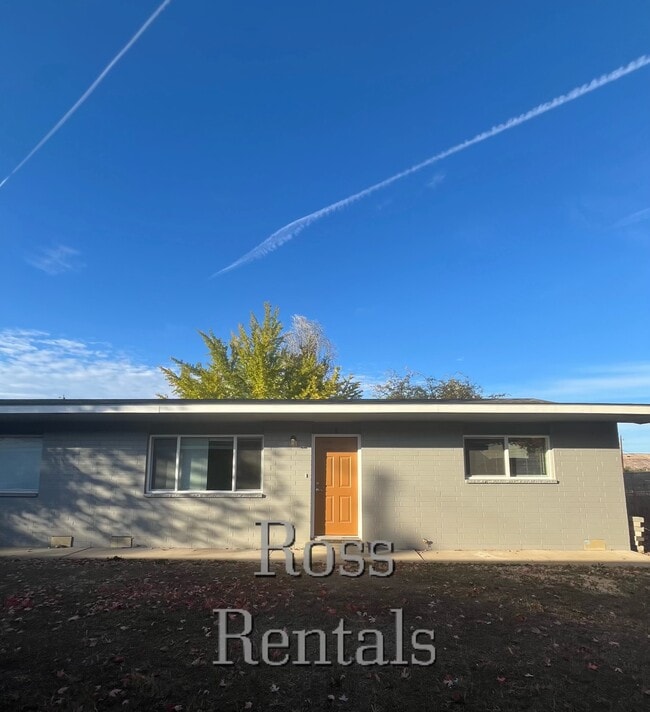 419 N 23rd Ave, Unit Unit B