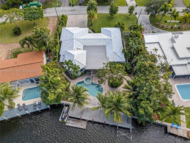 property at 2801 Coral Shores Dr