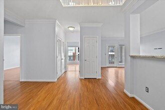 4852 Eisenhower Ave in Alexandria, VA - Building Photo - Building Photo