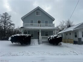 14208 Kingsford Ave in Cleveland, OH - Building Photo
