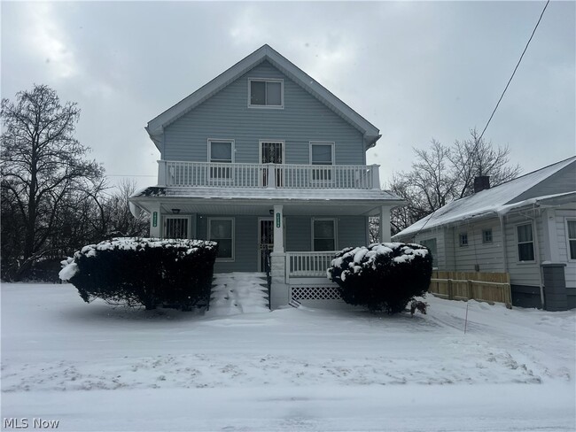 property at 14208 Kingsford Ave