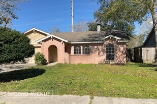 7023 Foxhurst Ln in Humble, TX - Building Photo