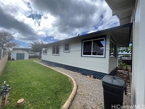 87-127-127 Lopikane St in Waianae, HI - Building Photo - Building Photo