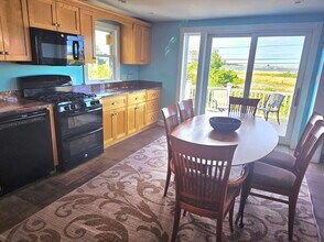 99 N Reservation Terrace in Newburyport, MA - Building Photo - Building Photo