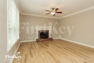 12500 Moores Mill Rd in Huntersville, NC - Building Photo - Building Photo