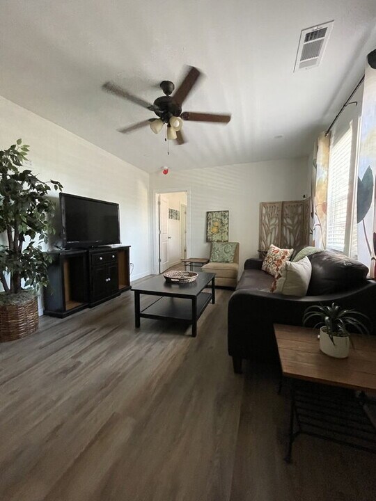 12 Morningside Dr NW in Rome, GA - Building Photo