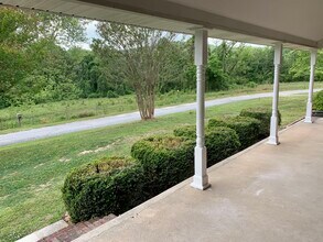 250 Bailey Mill Rd in Travelers Rest, SC - Building Photo - Building Photo