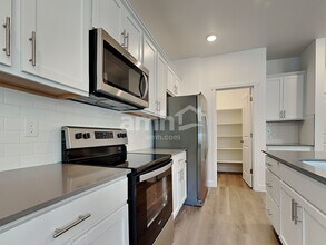 7820 Selah St SW in Olympia, WA - Foto de edificio - Building Photo