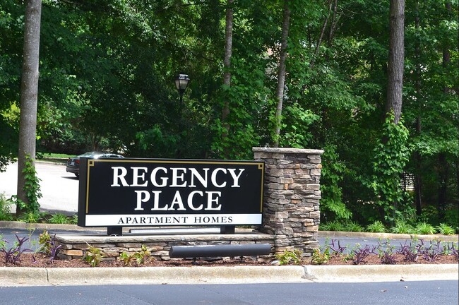 Regency Place in Raleigh, NC - Building Photo - Building Photo