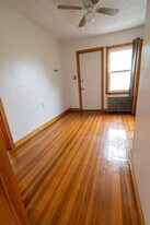 158 Main St in Quincy, MA - Building Photo