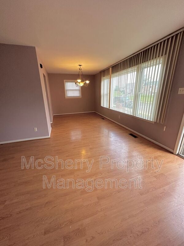 1123 Plane Rd photo'