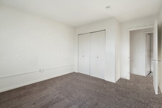 Countryside Estates in Roanoke, VA - Foto de edificio - Building Photo