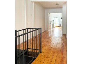 155 India St in Brooklyn, NY - Building Photo - Building Photo