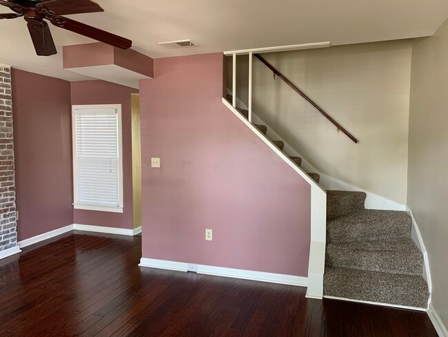 103 E 8th St in Frederick, MD - Building Photo - Building Photo