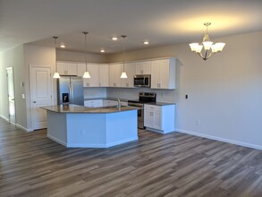 121 Wilkinson Ct SE in Concord, NC - Building Photo - Building Photo