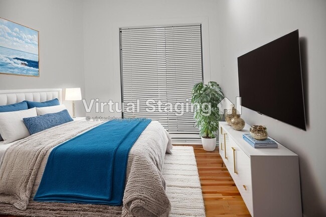 4399 Saint-Laurent Boul in Montréal, QC - Building Photo - Building Photo