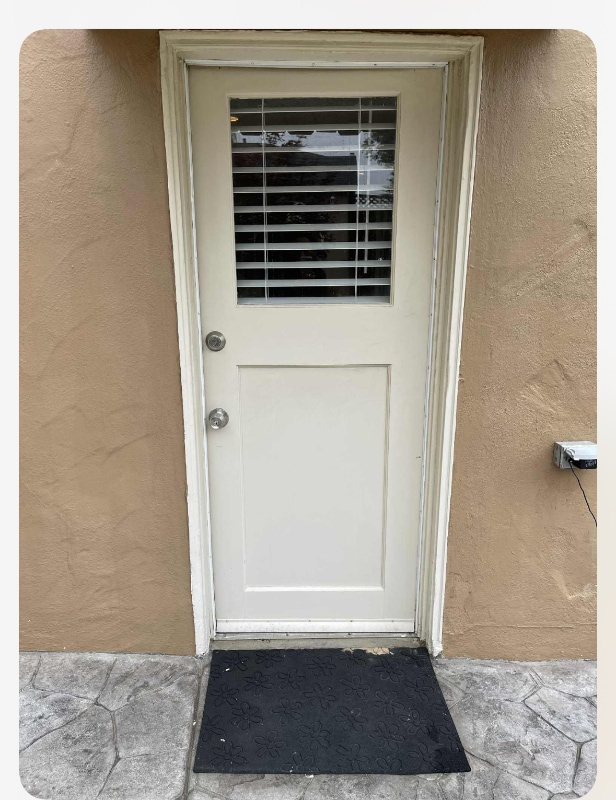 001 Palm Ave in South San Francisco, CA - Building Photo - Building Photo