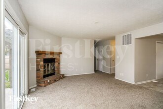 5717 Simmul Ln in Indianapolis, IN - Building Photo - Building Photo
