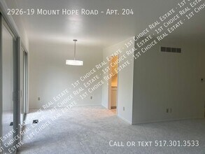 2926 Mt Hope Rd in Okemos, MI - Building Photo - Building Photo