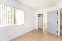 1811 Tamarind Apartments photo'