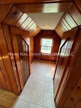 14 Island Ave in Orono, ME - Building Photo - Building Photo