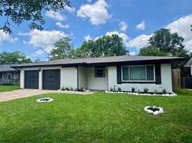 535 Elton St in Houston, TX - Building Photo