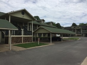 SouthGate Inn in Tahlequah, OK - Foto de edificio - Building Photo