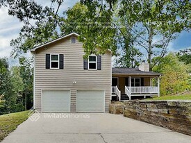 767 Brooks St in Dallas, GA - Building Photo