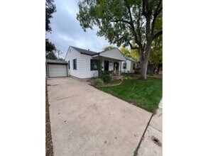 4454 S Logan St in Englewood, CO - Building Photo - Building Photo