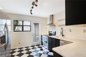 818 Greenwood Ave NE in Atlanta, GA - Building Photo - Building Photo