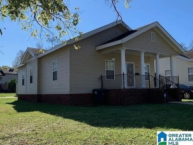1501 Princeton Ave SW in Birmingham, AL - Foto de edificio - Building Photo