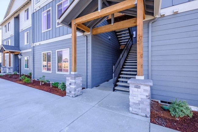 Hickory Hollow Apartments