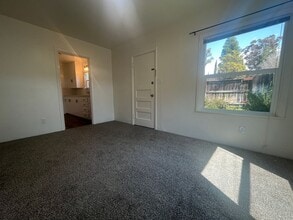 915 N University St in Redlands, CA - Building Photo - Building Photo